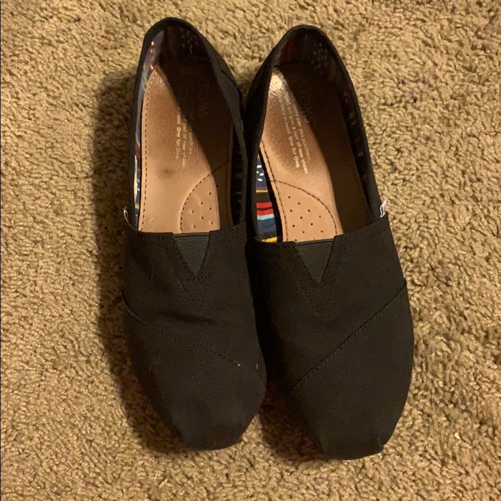 Black Toms Size 9.5